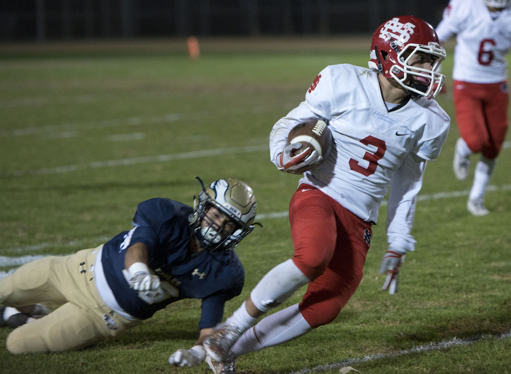SantaMariaatSouthElMonteFootball.1124.08.JPG